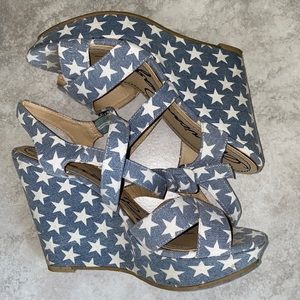 American Rag Rachey Blue Denim / White Star Wedge Heel - size 7